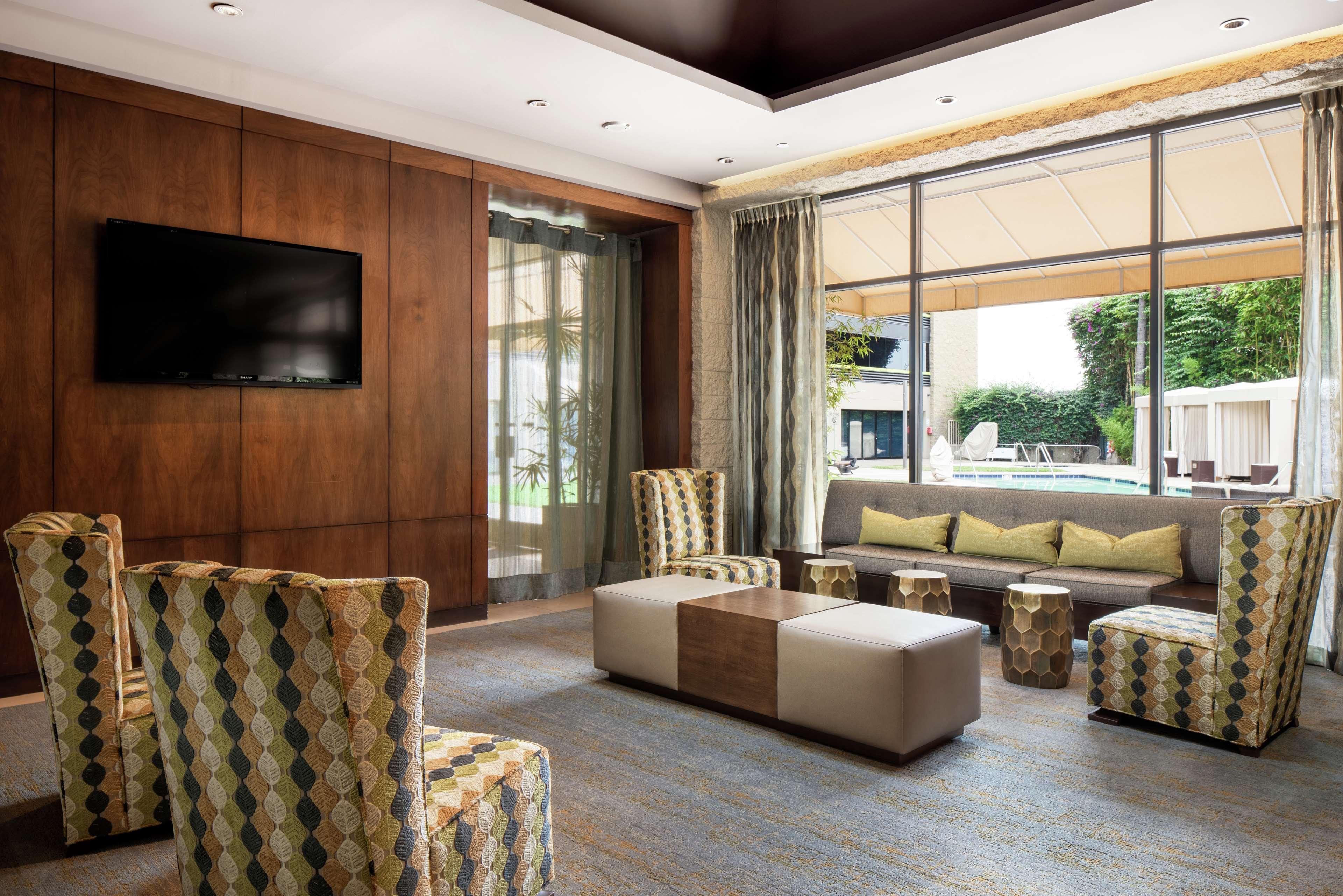 Hotel Doubletree By Hilton Monrovia - Pasadena Area Extérieur photo